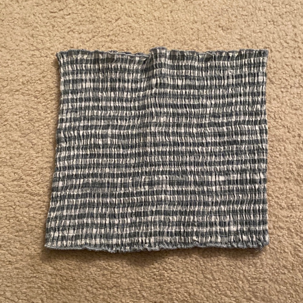 Size medium tube top great condition